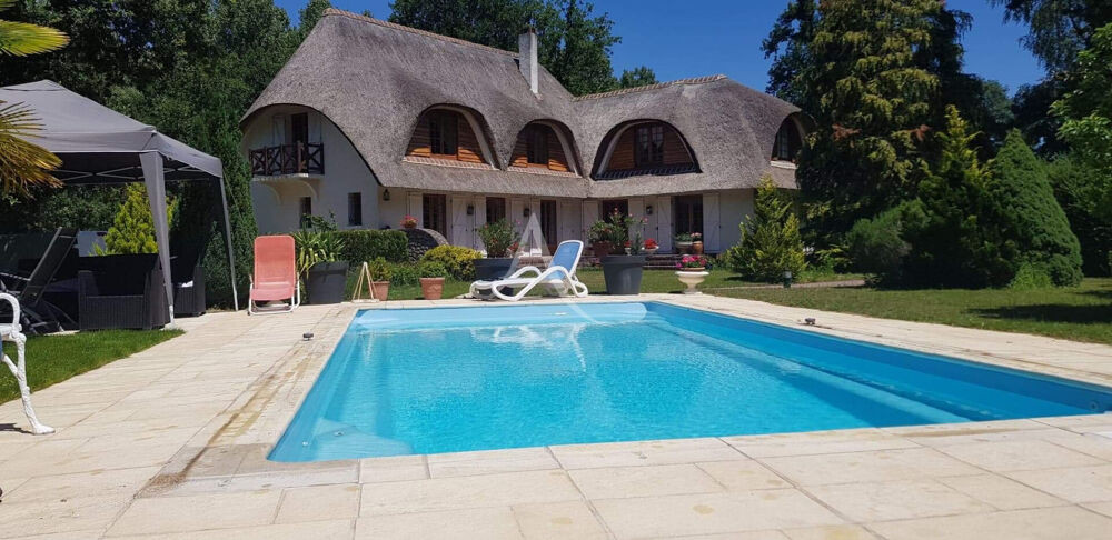 Maison 8 pièces 250 m² · à Mardié · 250 m² · 732 000 €