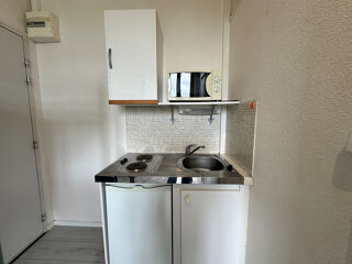  Appartement à louer 1 pièce 12 m²