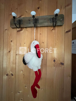  Immeuble � vendre 10 pi�ces 250 m�