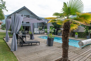  Maison � vendre 8 pi�ces 216 m�