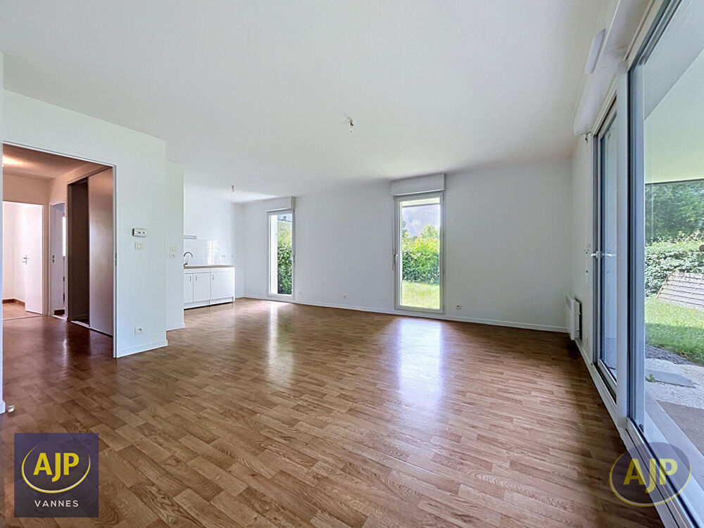 Saint Ave T3 67 M2 en REZ-DE-JARDIN avec GARAGE et PARKING