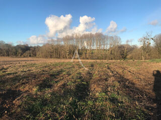  Terrain à vendre 989 m²