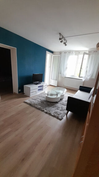  Appartement à louer 3 pièces 52 m²