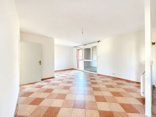  Appartement à louer 3 pièces 67 m²