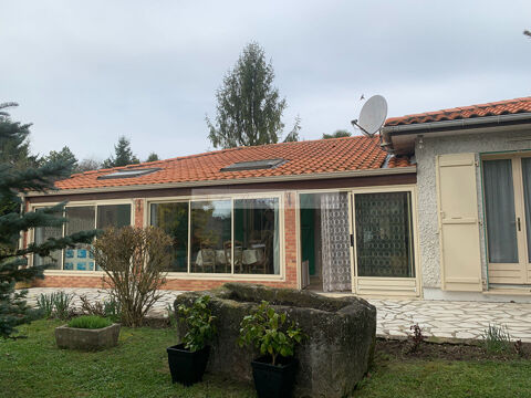   Maison Salles d'angles 2 kms 104 m2 Maison - 5 pi�ce(s) - 104 m�