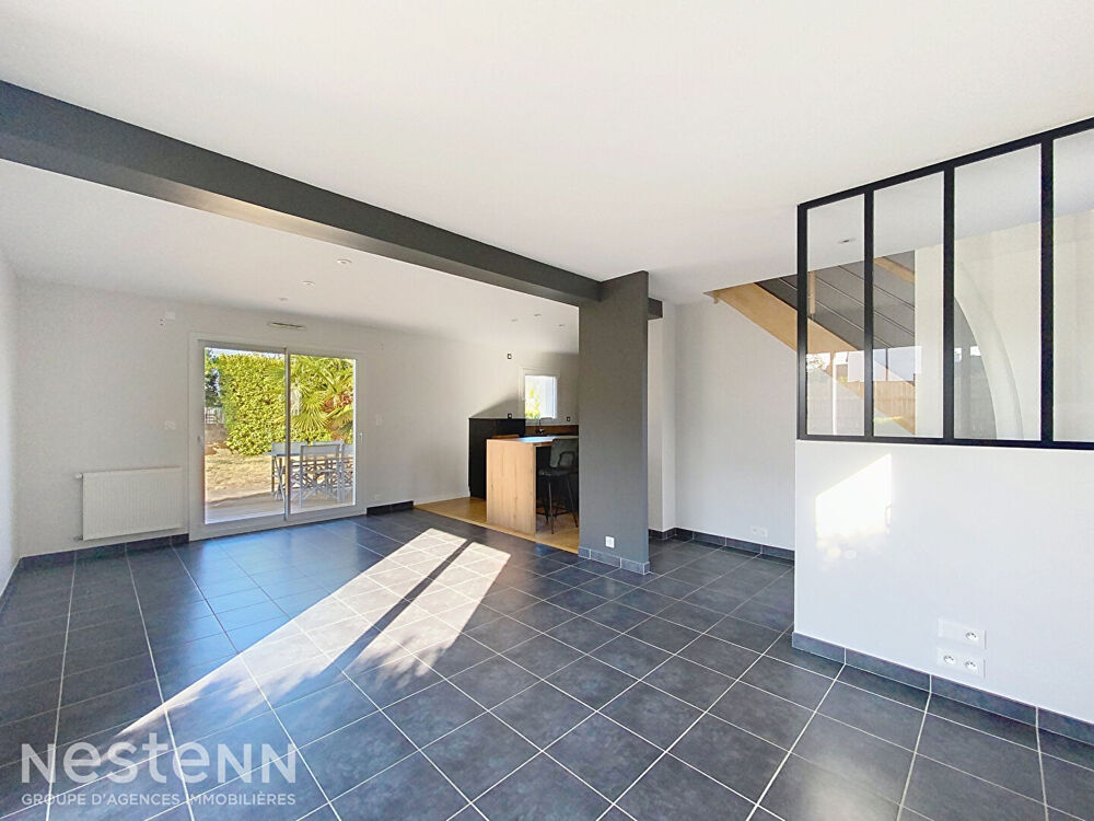Vente Maison MELLAC - Maison contemporaine de 2014 , 86 m² , 2 chambres + bureau , Garage Mellac