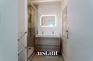  Appartement à louer 5 pièces 76 m²