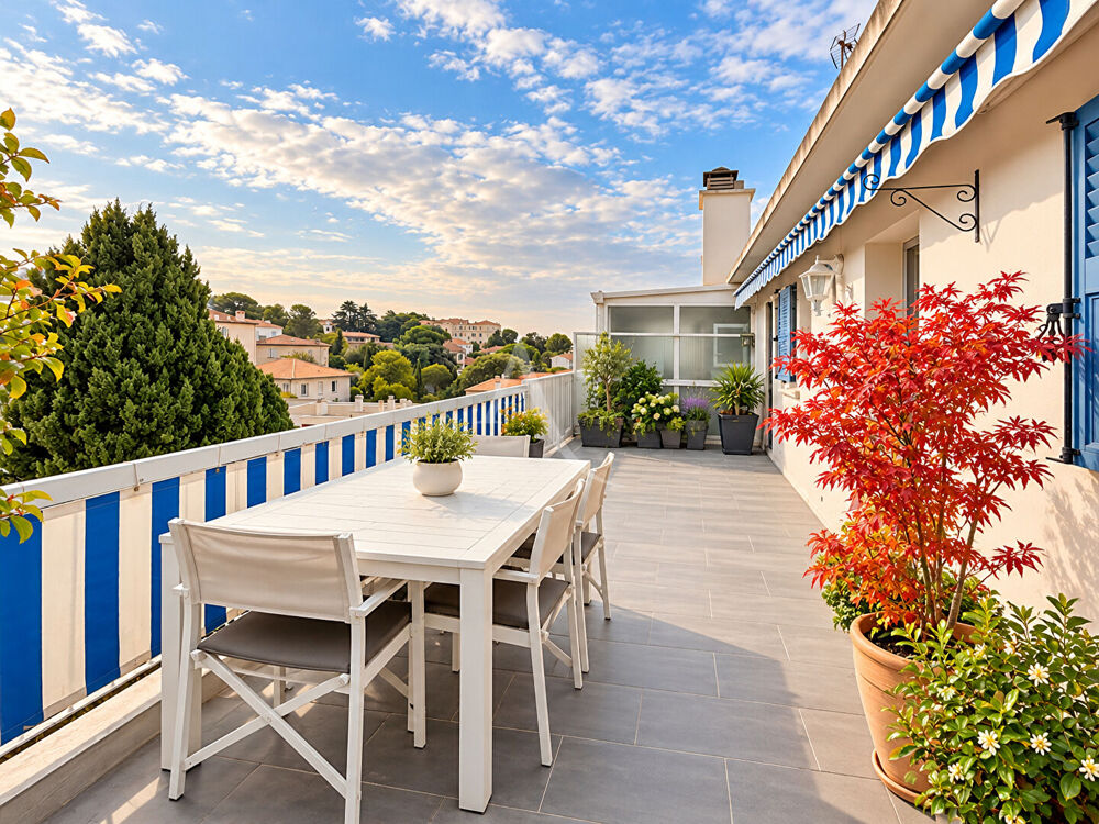 Vente Appartement Dernier étage - Appartement Le Cannet 2 pièces 48 m² Le cannet