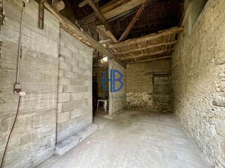  Remise / Grange à vendre 100 m²