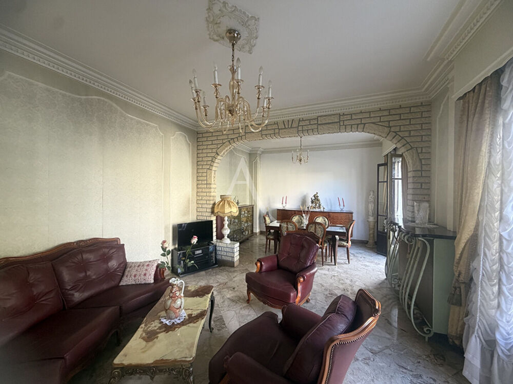Maison Familiale La Courneuve 5 pièce(s) 150.15 m2