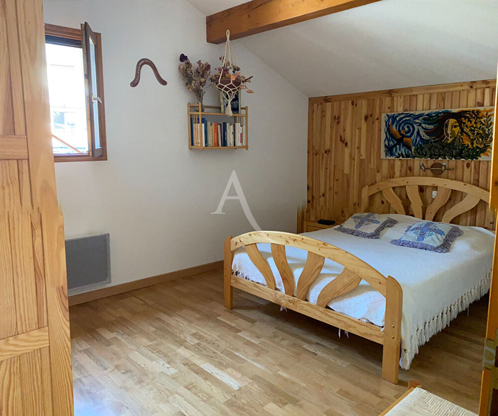 à vendre  Maison Les Angles (66210)