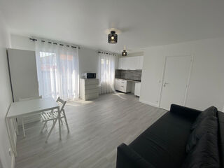  Appartement à louer 1 pièce 25 m²