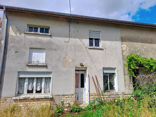  Maison à vendre 15 + pièces 263 m²