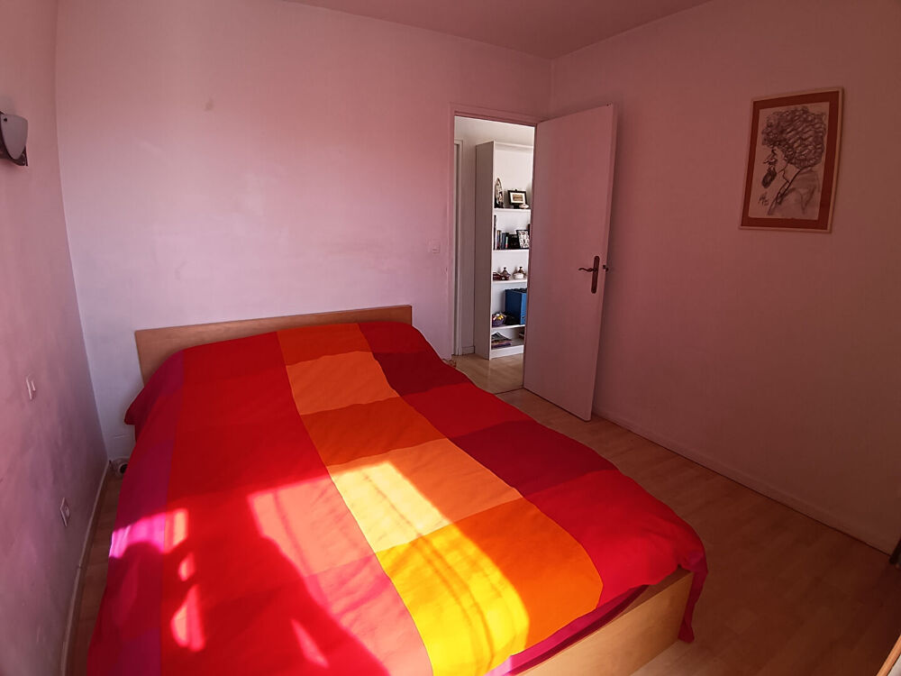 Vente Appartement Six-fours les plages Appartement T2 de 50 m² au 3ème étage avec cave de 4 m² Six fours les plages