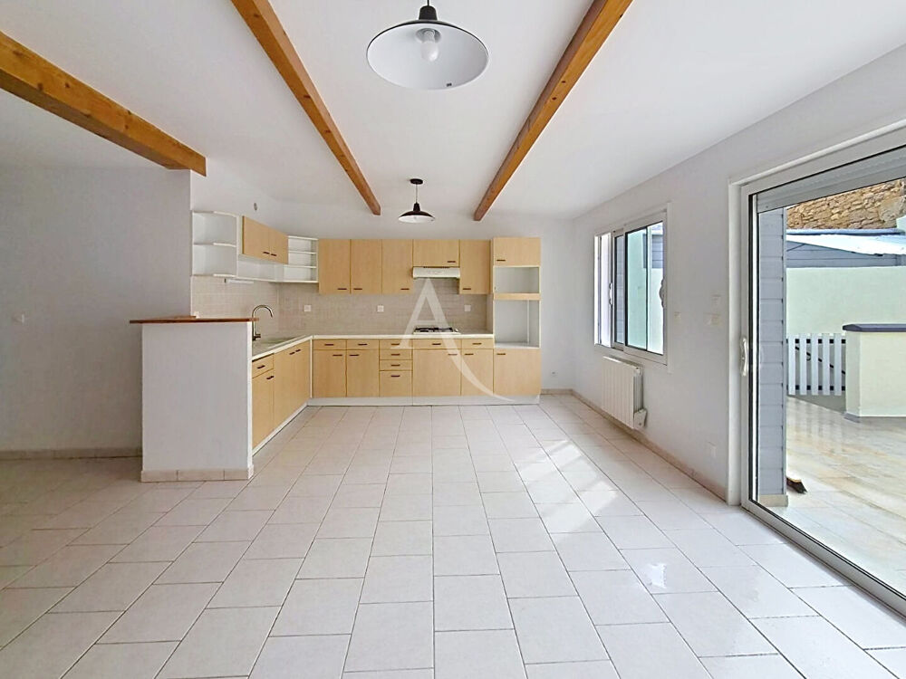 Maison Doue En Anjou 4 pièce(s) 106 m2