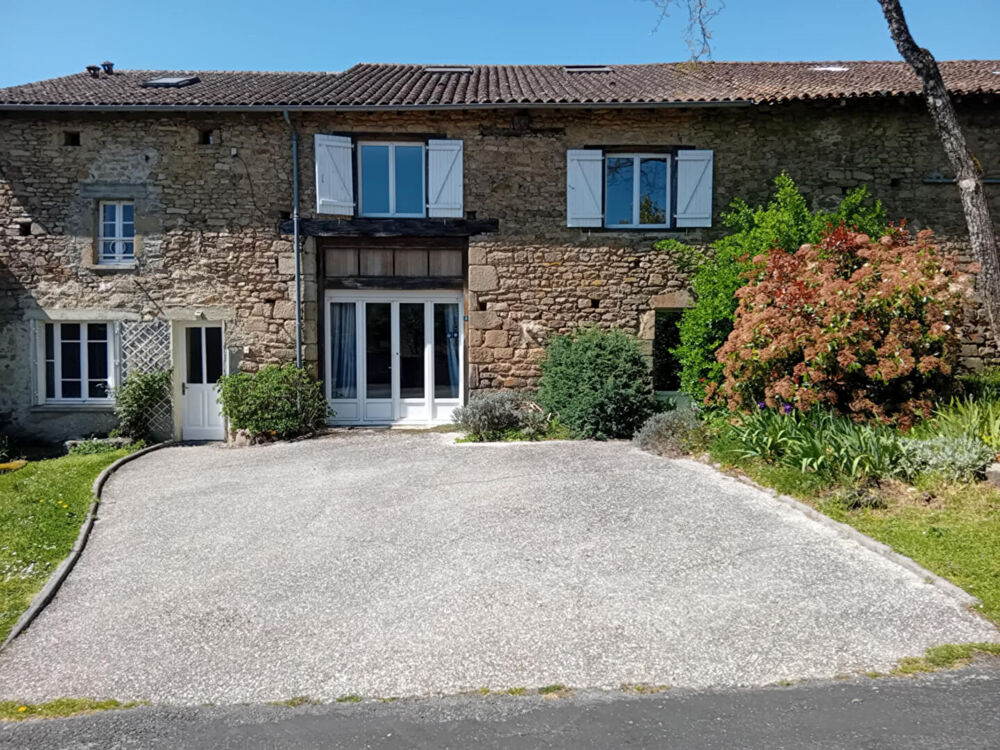 HAUTE VIENNE -maison en pierre exceptionnelle, idéale pour les chambres d'hôtes