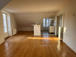  Appartement à louer 3 pièces 64 m²