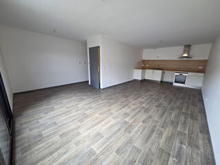 Appartement � louer 3 pi�ces 82 m�