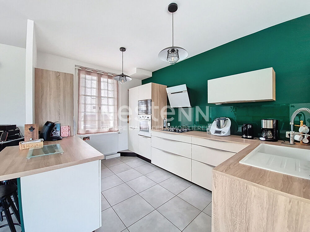 Vente Maison Vaste maison familiale de 8 pièces à vendre à Saint Avertin Saint avertin