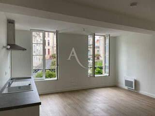  Appartement à louer 1 pièce 29 m²