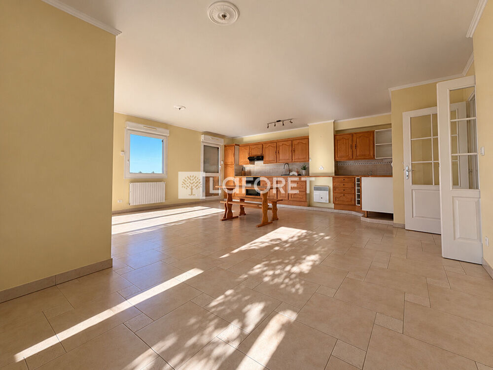 Vente Appartement Appartement 2 chambres avec  jardin, 2 garages, parking Coquelles