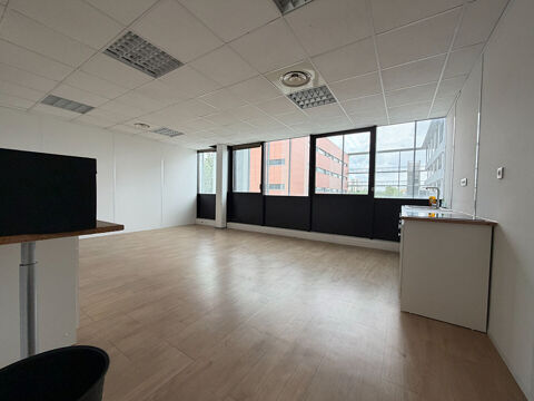   À LOUER - BUREAUX DE 310 M² AVEC 8 PLACES DE PARKING - TOULOUSE BORDELONGUE 