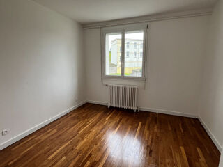  Appartement à louer 5 pièces 98 m²