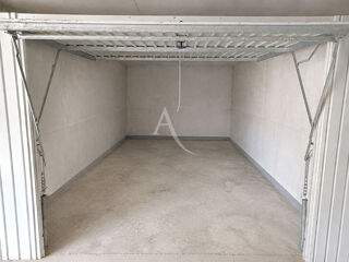  Parking / Garage à vendre 16 m²