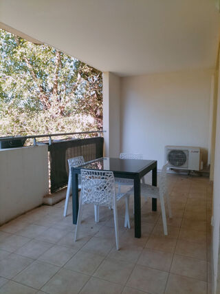  Appartement à louer 2 pièces 35 m²