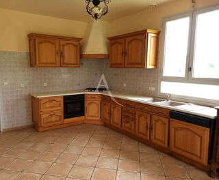  Maison à louer 4 pièces 124 m²