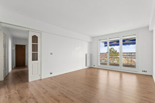  Appartement à louer 3 pièces 75 m²