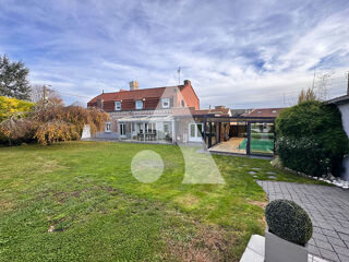  Maison à vendre 8 pièces 153 m²