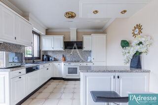 Vente Maison ATHIS-MONS CENTRE-VILLE MAISON FAMILIALE 6 PIÈCES AVEC JARDIN, TERRASSE ET DOUBLE GARAGE Athis mons