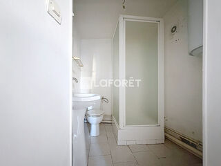  Immeuble � vendre 3 pi�ces 132 m�