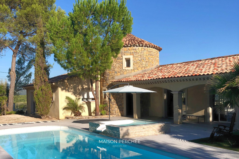 � vendre  Maison Carc�s (83570)