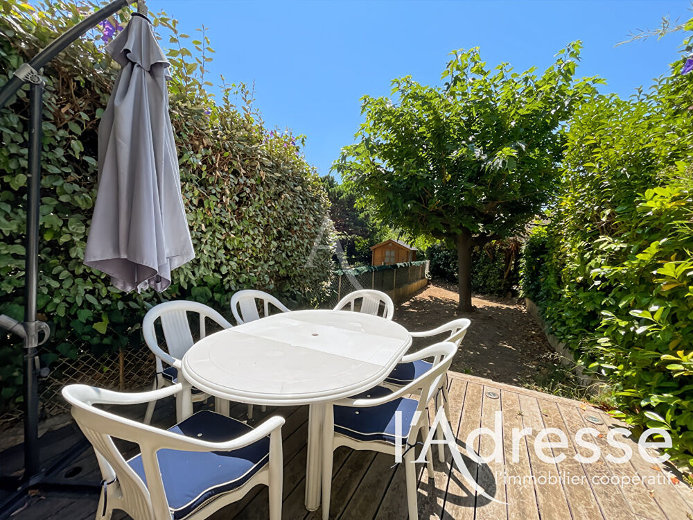Studio Saint-Cyr-Sur-Mer en Rez-de-jardin