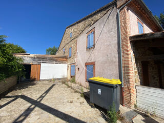  Maison  vendre 10 pices 1 m