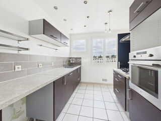  Appartement à louer 3 pièces 72 m²