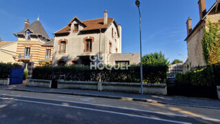  Maison � vendre 8 pi�ces 210 m�