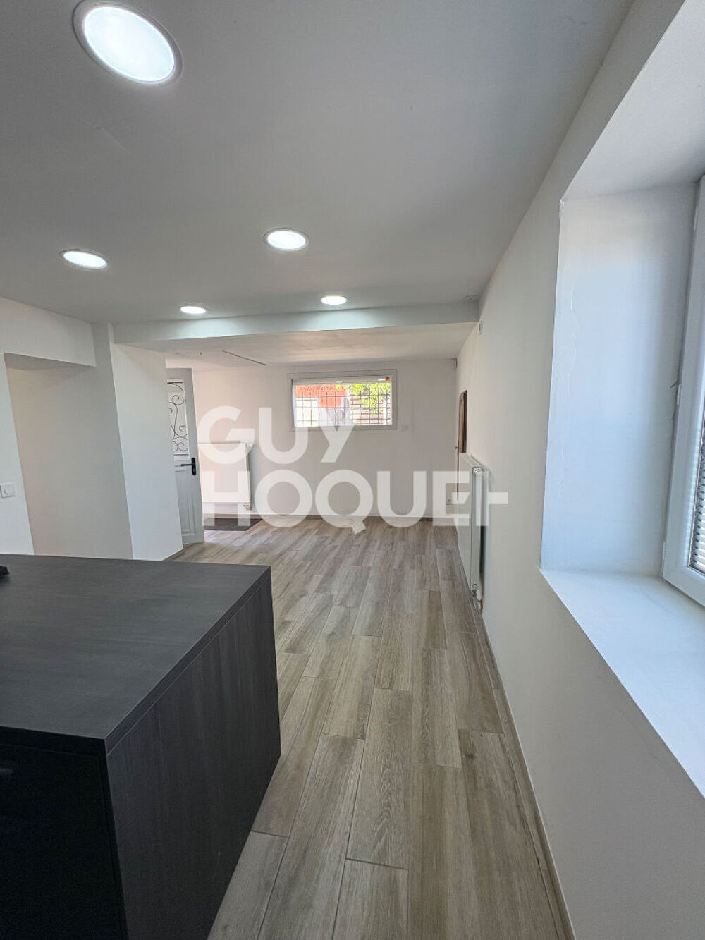 Location Maison Maison de 106 m² avec garage à Marennes. Marennes