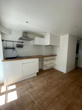  Appartement à louer 2 pièces 39 m²