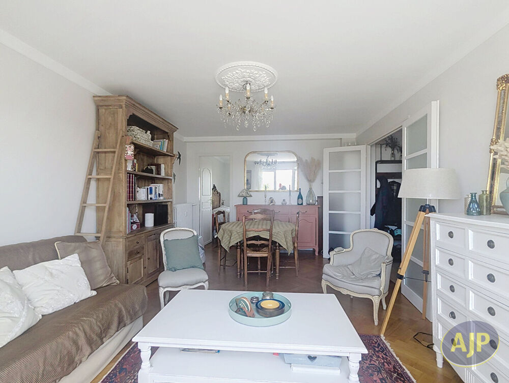 Appartement de 79 m² - Rennes Jeanne d'Arc (Métro ligne B)