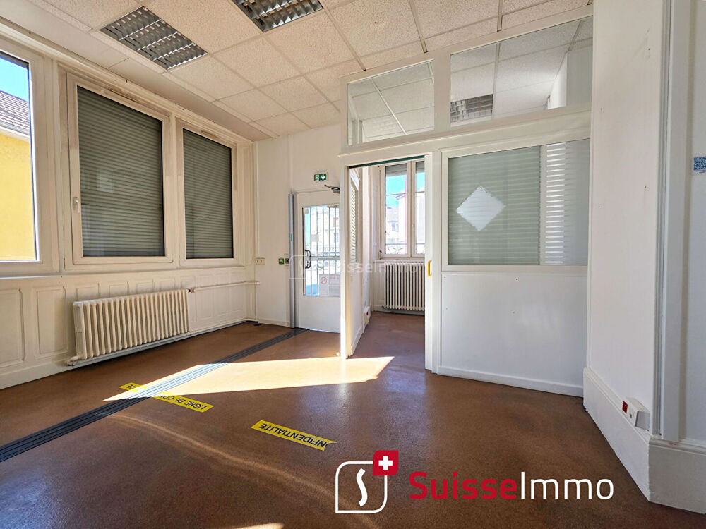 Immeuble L Isle Sur Le Doubs 692 m2