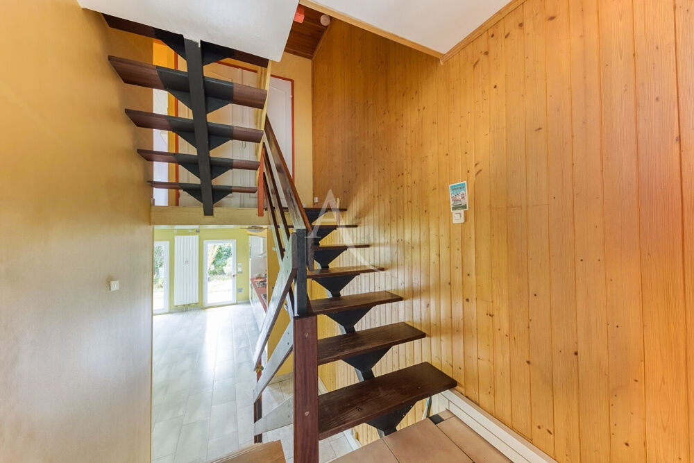 Vente Maison Maison  5 pièce(s) 98 m2 Noisiel