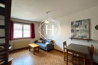  Appartement à louer 3 pièces 50 m²