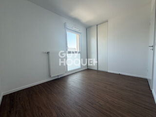  Appartement à louer 4 pièces 78 m²