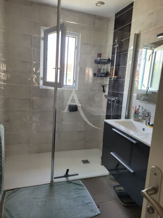  Maison à louer 5 pièces 96 m²