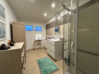  Maison à vendre 9 pièces 238 m²