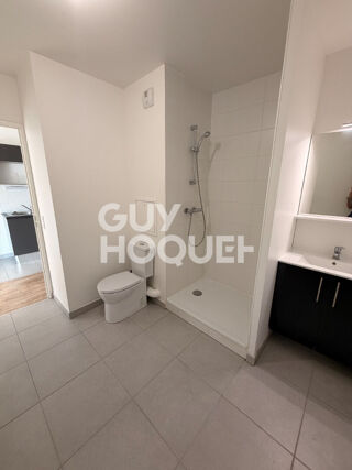  Appartement à louer 1 pièce 34 m²