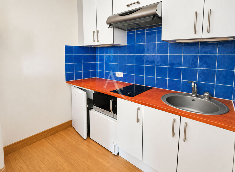 Vente Appartement Beau studio en arrière cour Paris 13